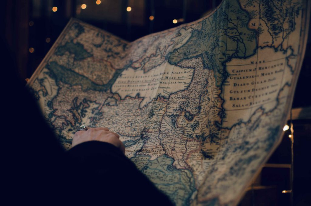 Carte avec des directions de sentier de baba Yaga